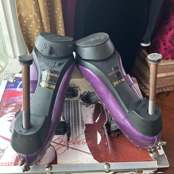 HADES  steampunk butterfly Purple Studded Heels - Picture 10 of 10